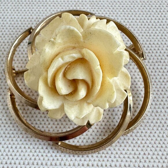 Mid Century Van Dell 1/20 12K Gold Filled Carved Celluloid Rose Brooch Vintage - Picture 2 of 11